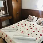 Ξενοδοχείο με διαμερίσματα Nature Maris