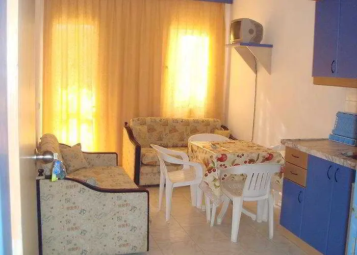 Aparthotel Nature Maris 3*